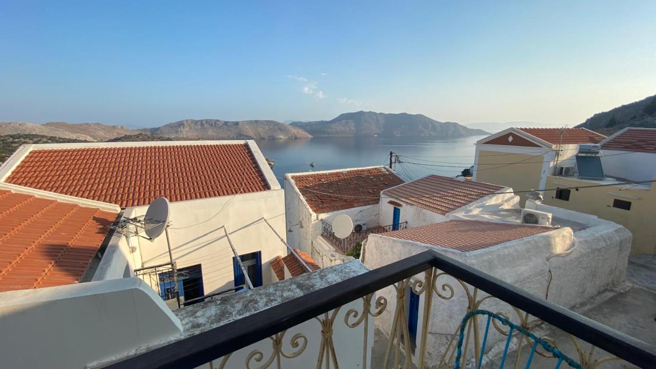 Kleopatra Sweet Home Symi Bagian luar foto