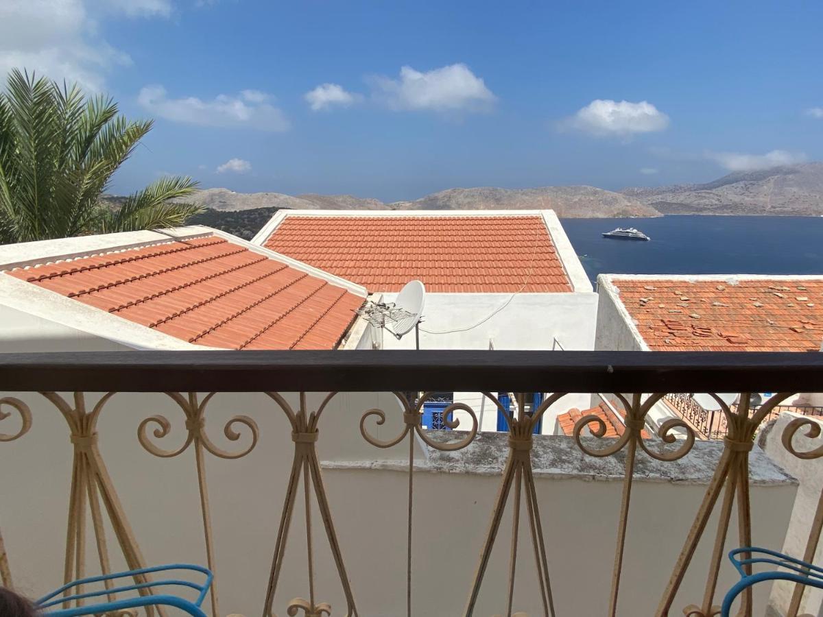 Kleopatra Sweet Home Symi Bagian luar foto