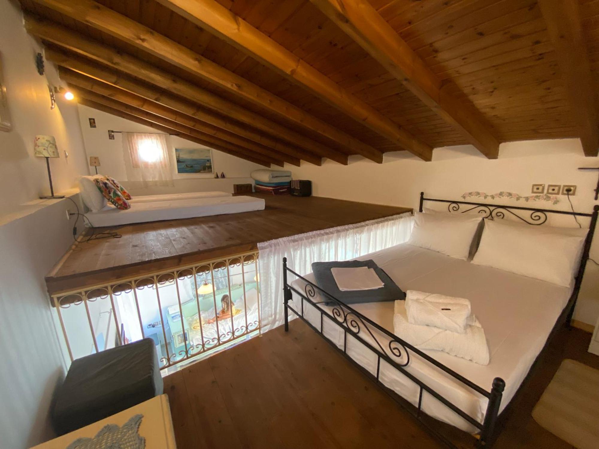 Kleopatra Sweet Home Symi Bagian luar foto