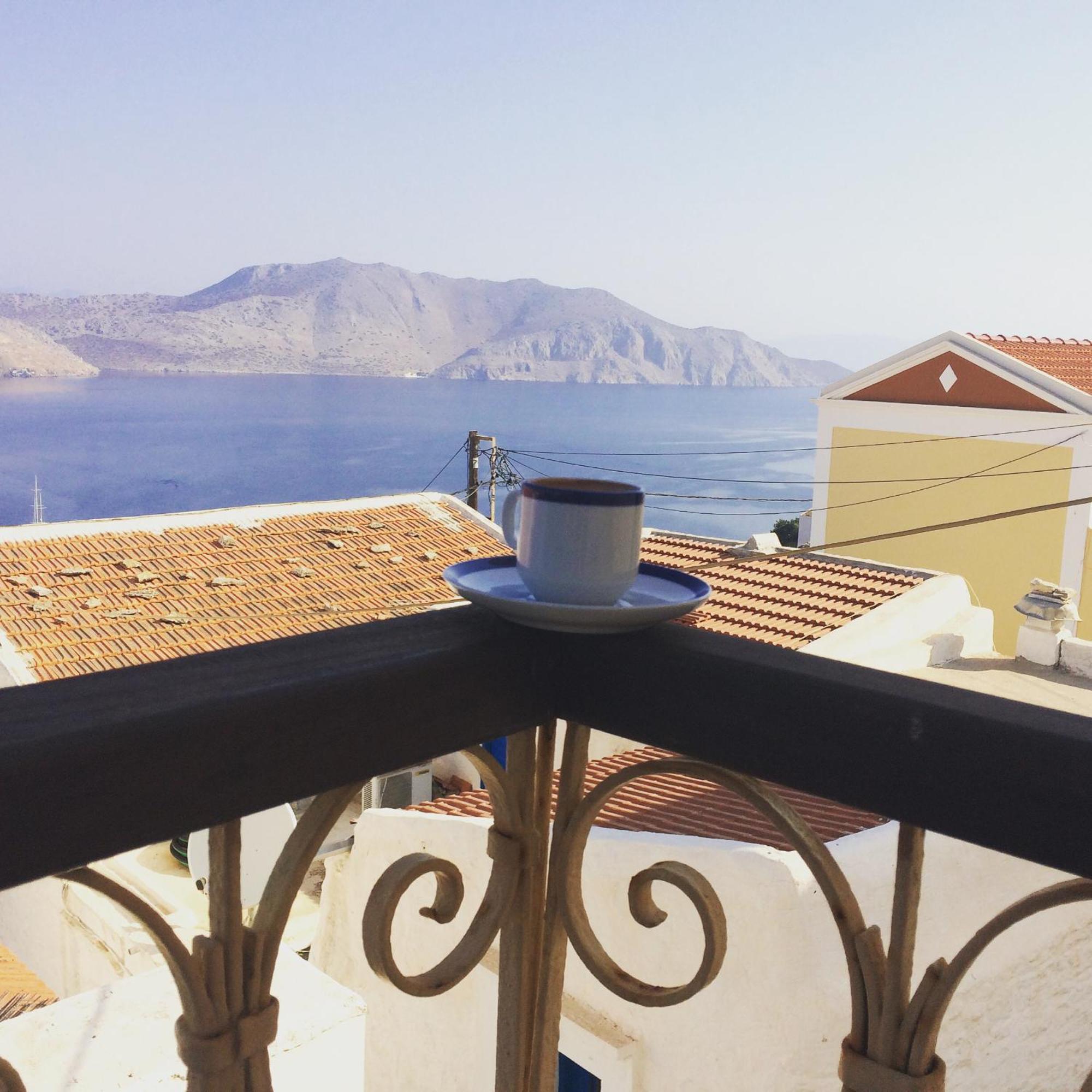 Kleopatra Sweet Home Symi Bagian luar foto